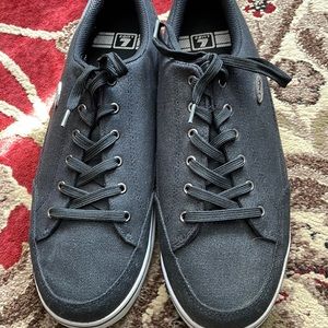 Mens Lugz sneakers size 13